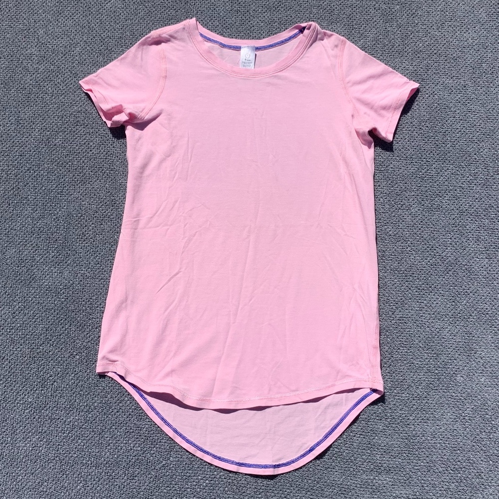 Ivivva by Lululemon Pink Lightweight Cotton blend T shirt size 7